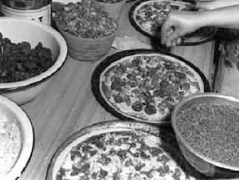 نخستین پیتزا فروشی ایران